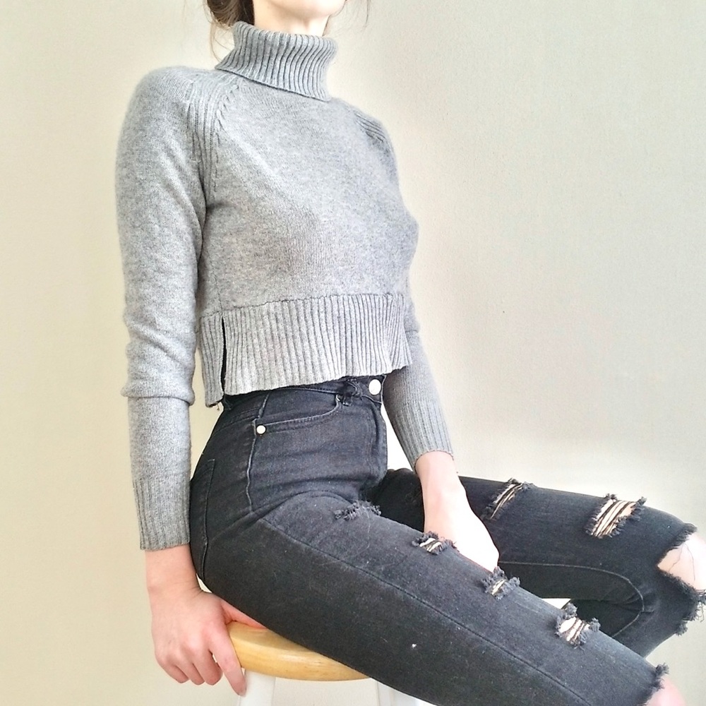 NOTHING SPECIAL | Cropped Cashmere Turtleneck